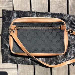 VNTG Gucci Shoulder Purse